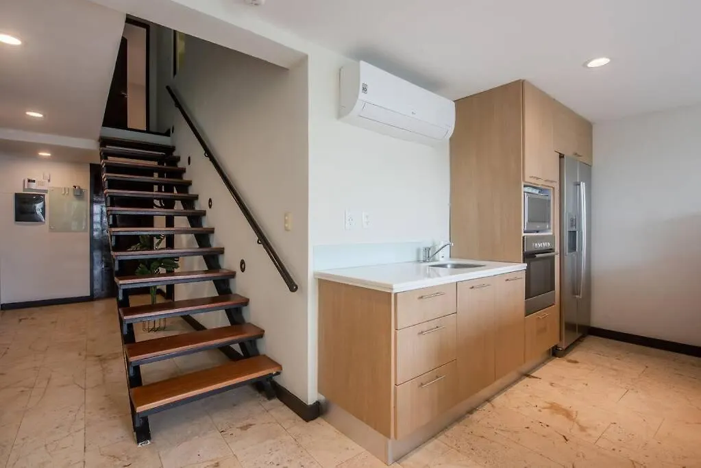 Location- 3-Bdr Penth-150 Mbps- Pool- Priv Rooftop Playa del Carmen 0*,
